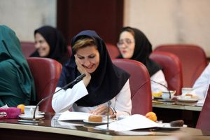 جلسه کمیته مورتالیتی 5-6-97 در مرکز قلب و عروق شهیدرجایی: عکس شماره 4 / 12